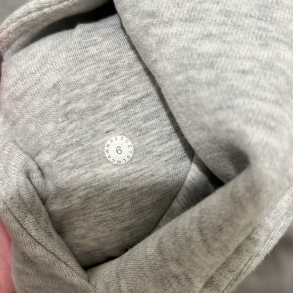 Grey Lululemon Scuba - Picture 3 of 3
